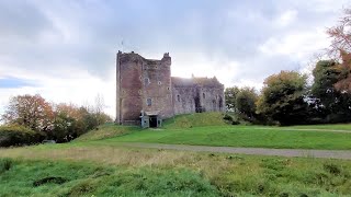 Exploring Linlithgow Palace and Doune Castle (Castle Leoch)