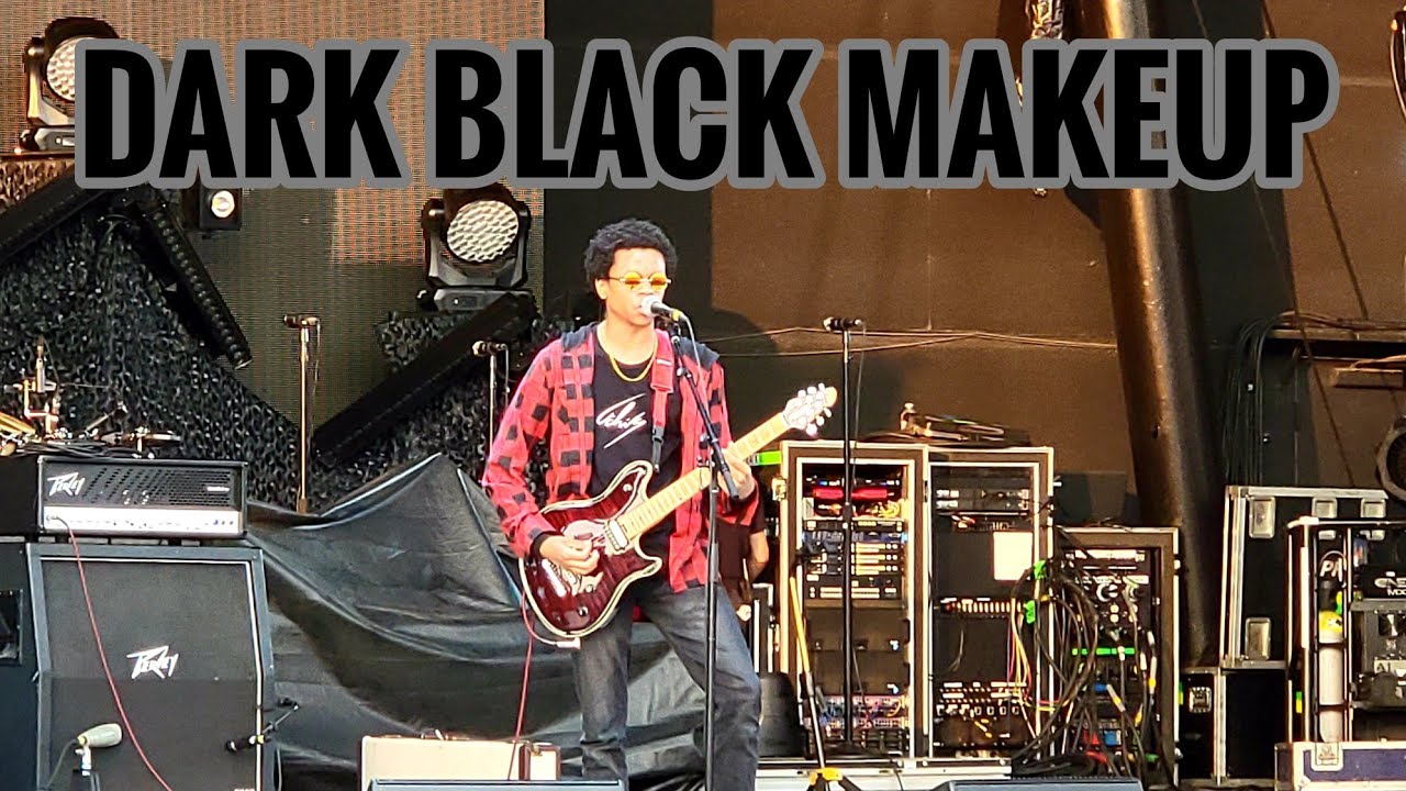 Radkey - Dark Black Makeup (Live) Bonner Springs 8-5-21 - YouTube
