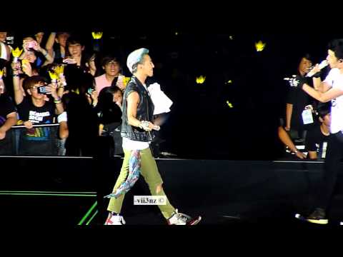 [Fancam HD] Big Bang - G-Dragon - Talking + Crayon - Singapore Alive Tour 2012 120928