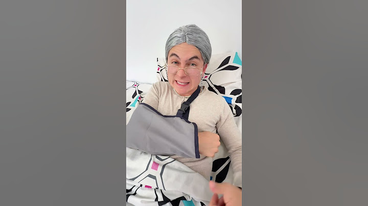 Mi familia leyendo comentarios 💬
