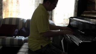 Ke$ha , Jennifer Lopez & Britney Spears: Blow On the Floor Till the World Ends (Piano Mashup) screenshot 3