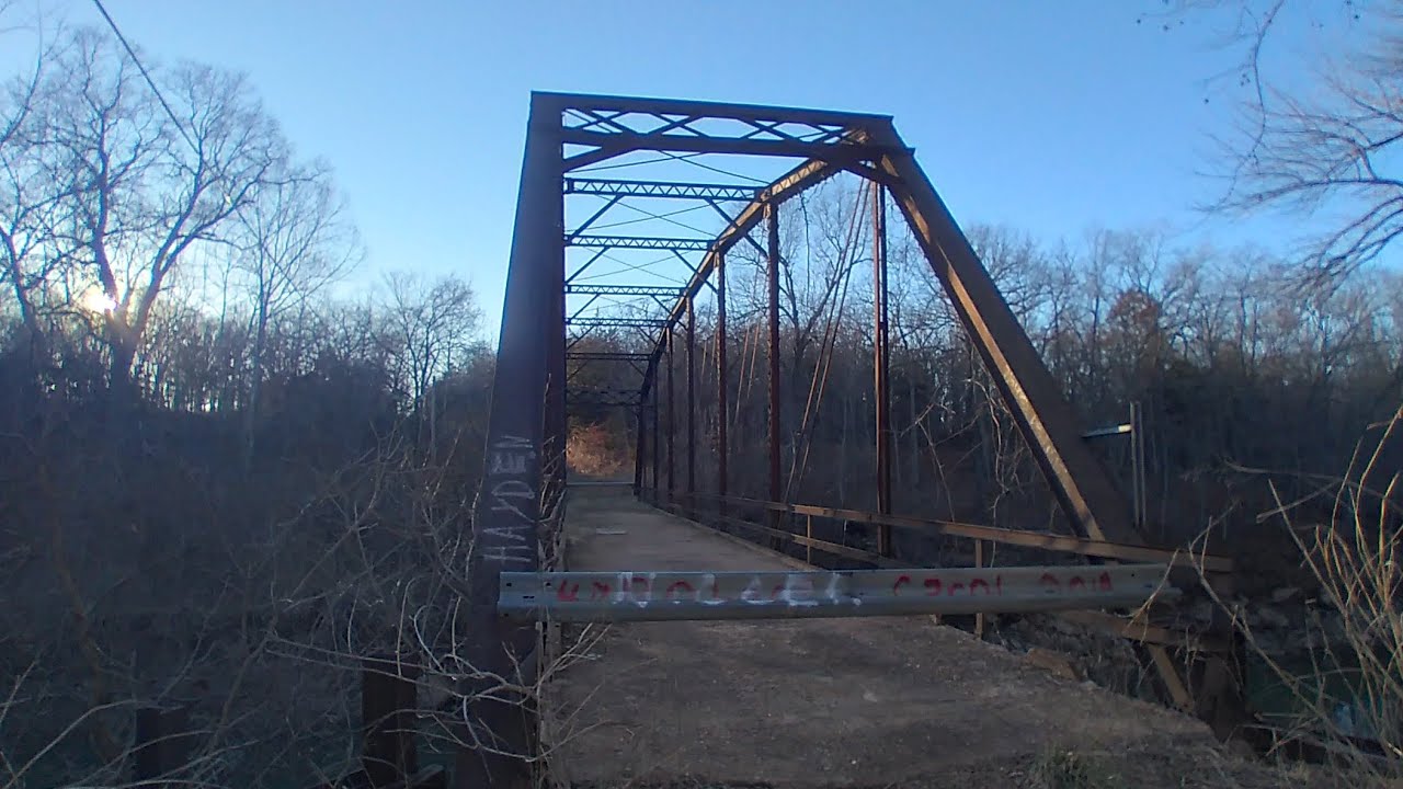 amazing-sb7-spirit-box-evidence-at-cowan-bridge-preston-cemetery-must