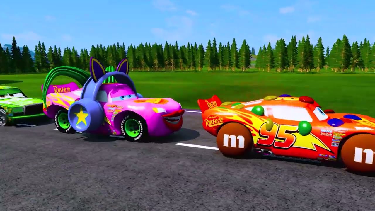 Mega pits with McQueen and Pixar Cars Vs Big & Small Lightning McQueen! BeamNG Drive Battle!