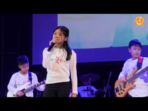 MUSIC TREE SCHOOL THAILAND เพลง send my love วง kratom in the forest (musictree camp # 3)