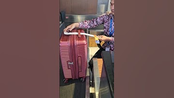 What happens to your luggage ? #luggage #suitcases #travel #airport  #subscribe #shorts #airtravel