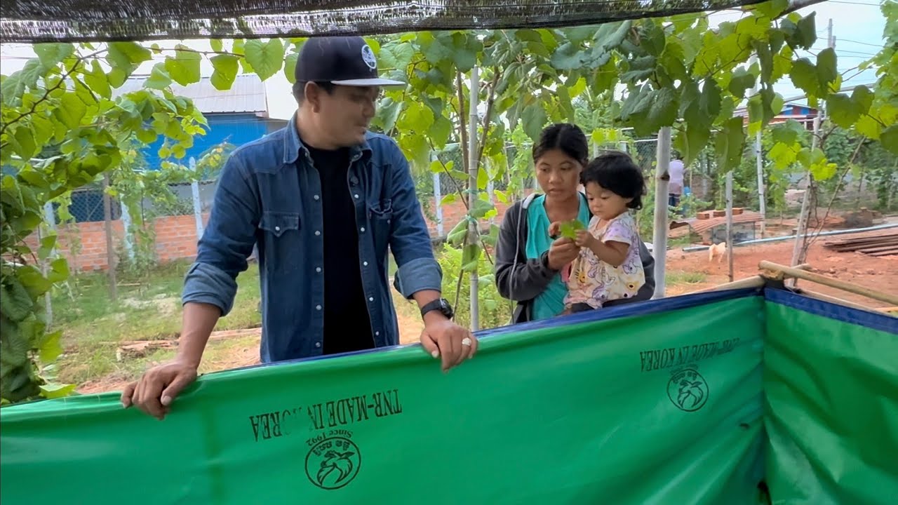 ស្រីការមានមុខរបរថ្មីហេីយ By Pou Vot