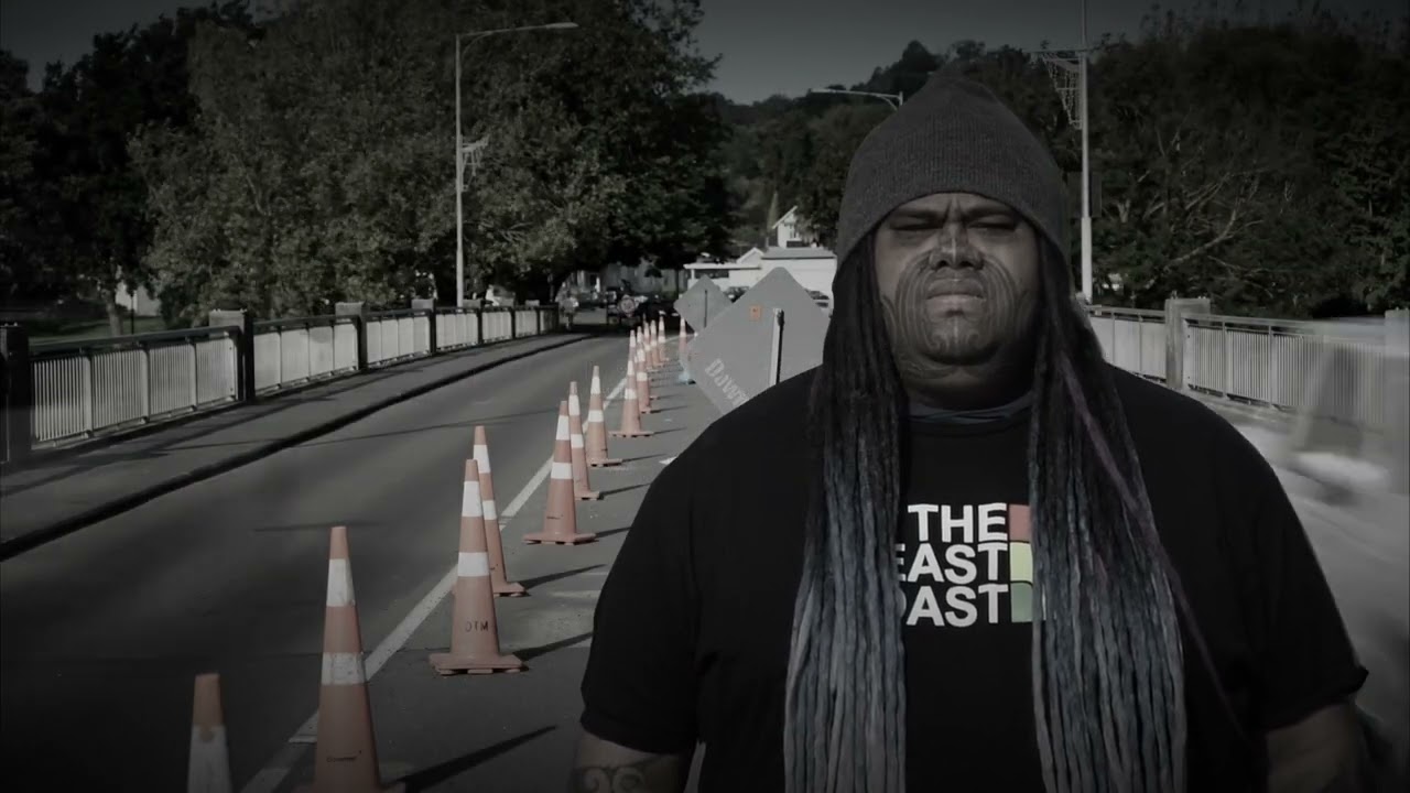 Strobe - Align | Official Music Video | Gustav F Productions adlı videoyu YouTube'da izle Strobe - Align | Official Music Video | Gustav F Productions adlı videoyu YouTube'da izle