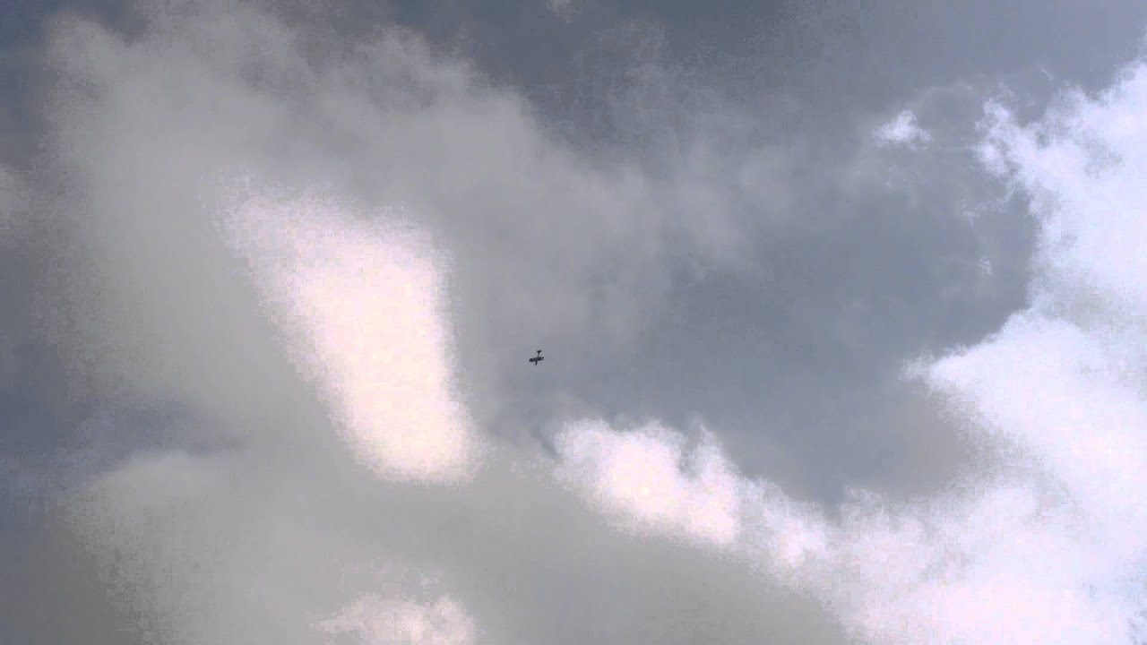 Avicraft panic biplane flow by my friend.