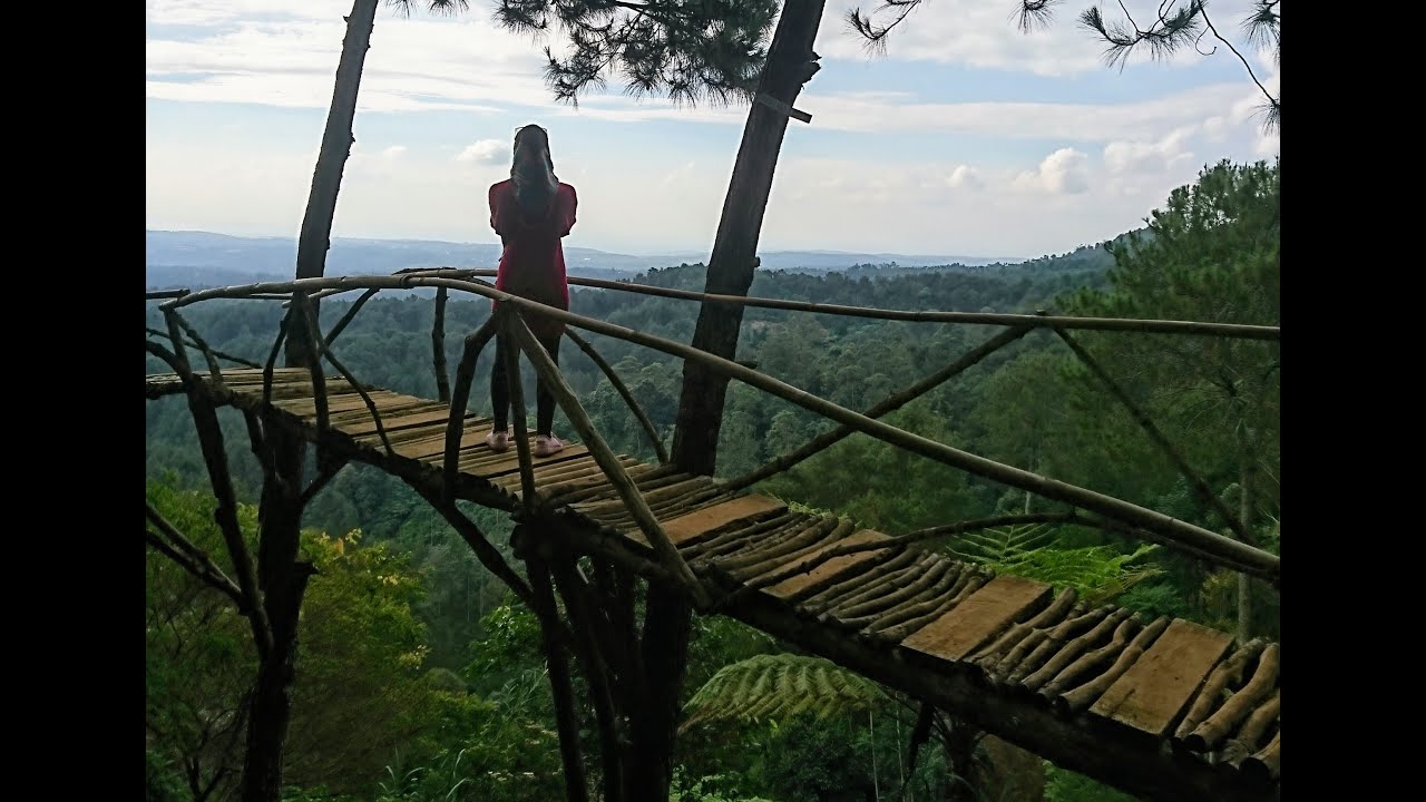 Mengintip keindahan Bukit Senyum desa cipada kecamatan cikalong wetan