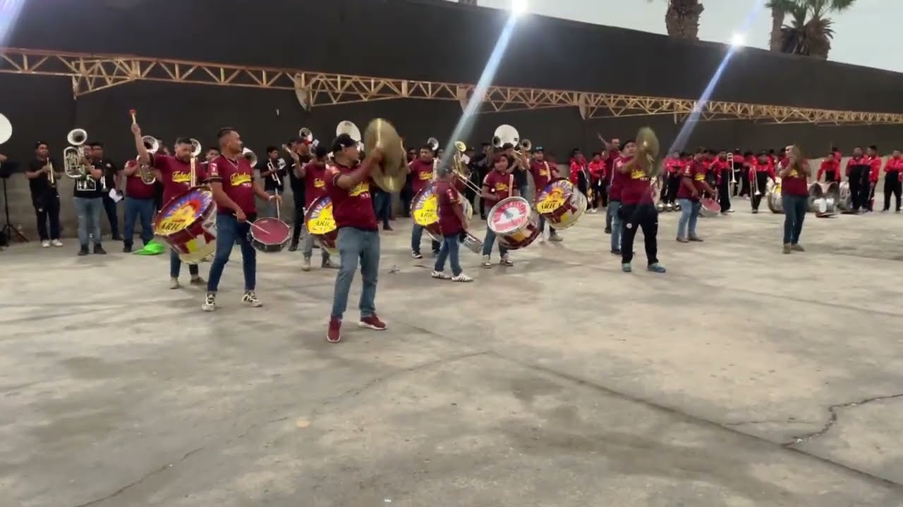 BANDA FABULOSOS ARICA presente Arica Tierra De Carnaval 2023