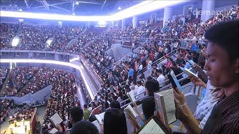 Kingdom Song 134 in Mall of Asia Arena in Manila - Jehovah
