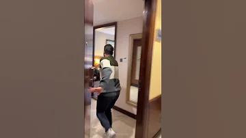قدام الكعبة المشرفة الخميائي 