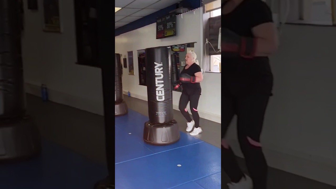 Fitness kickboxing Day, everyday at Bochner Studio 