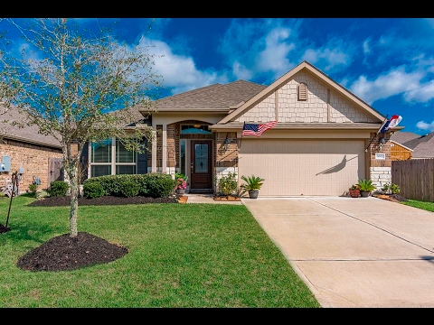 6817 Peach Mill Lane, Dickinson, TX home video tour