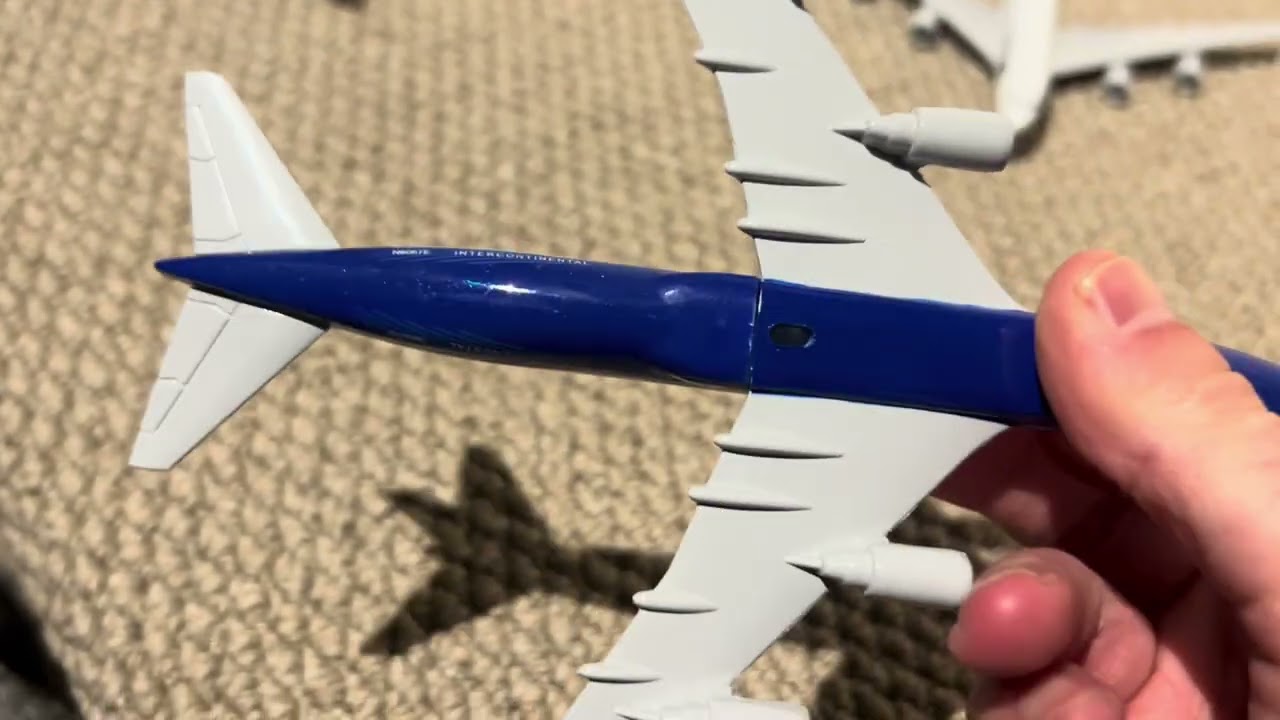 Airliner mystery box review 