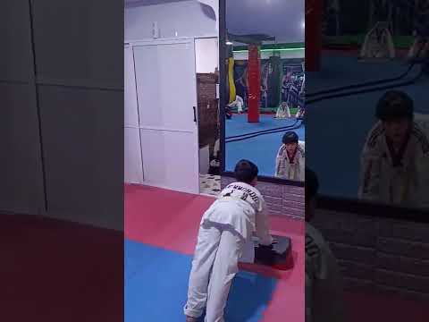 تدريب اللياقة البدنية لكتكيك نادي أسود مرتيل