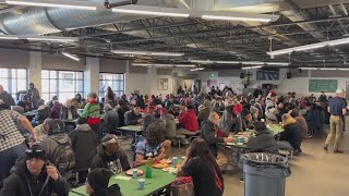 Denver Rescue Mission dishes out 500 meals in Christmas Banquet
