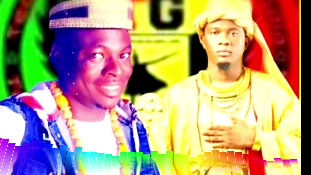 LE ROI INTOUCHABLE DOGONO IBA MASSAKÈ KOURA KANKOU MOUSSA DOGONO DRAPEAU BLANC 🏳⚪️🤍👑