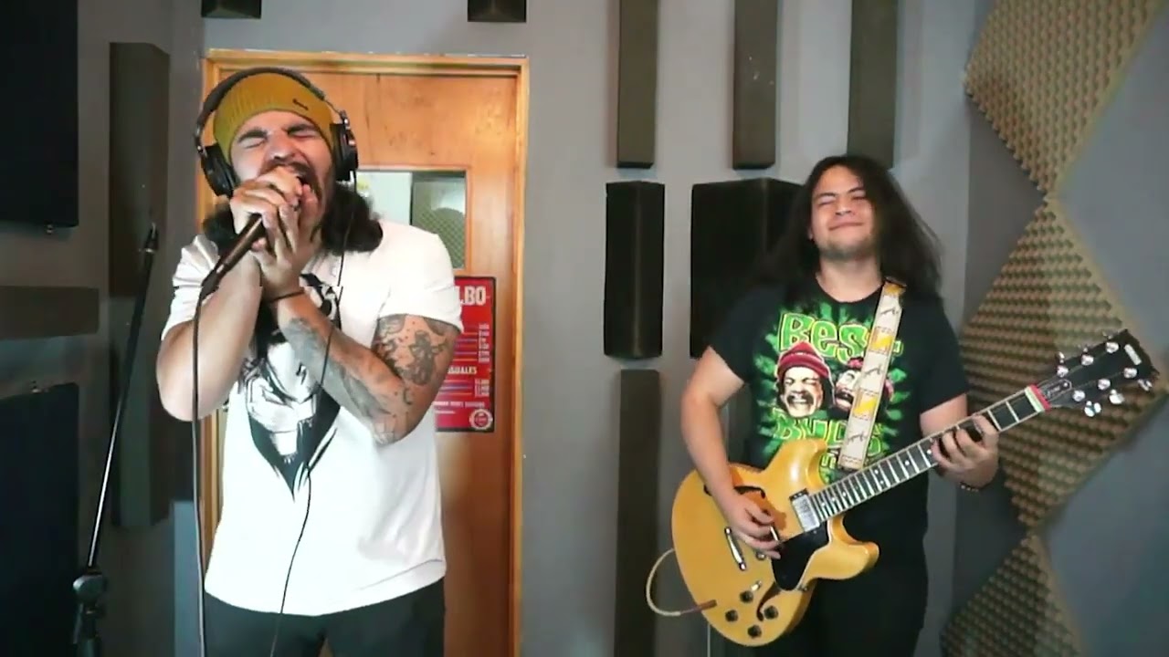 Badly Done - Smokin' With The Devil/No Fui Yo (Sgt. Papers)/ Die Marsupio Live Session Desde ElBulbo