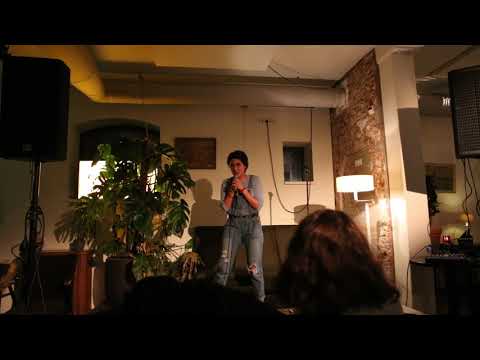 Lara Ricote CREA comedy night