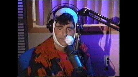 Goofing on Mark Harris - The Howard Stern Radio Sh...