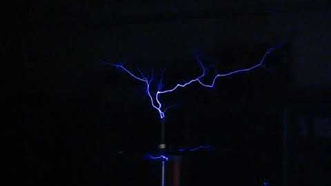 Spark Gap Tesla Coil - Model03(600W) with fluorescent lamp