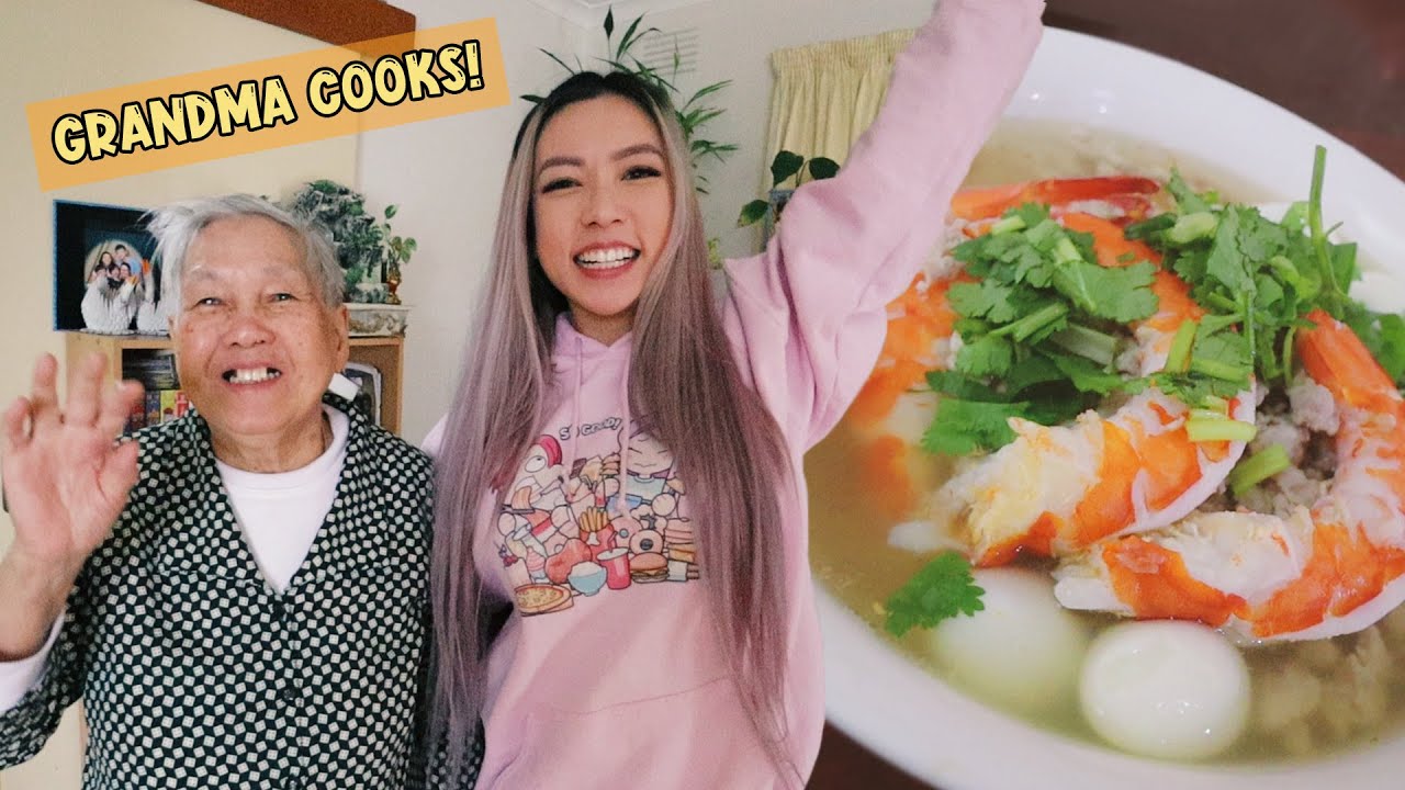 Grandma cooks Vietnamese Noodles (Hủ tiếu Nam Vang)