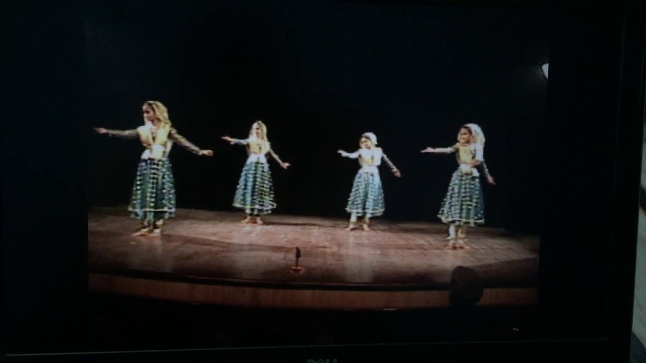 Dimlo Kathak choreographed by NISHA RAY - YouTube