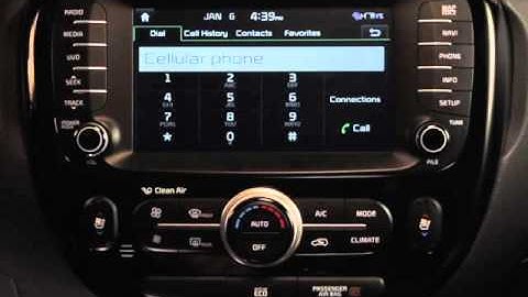 25. Phone Operation: Making Calls Using the Touch Screen