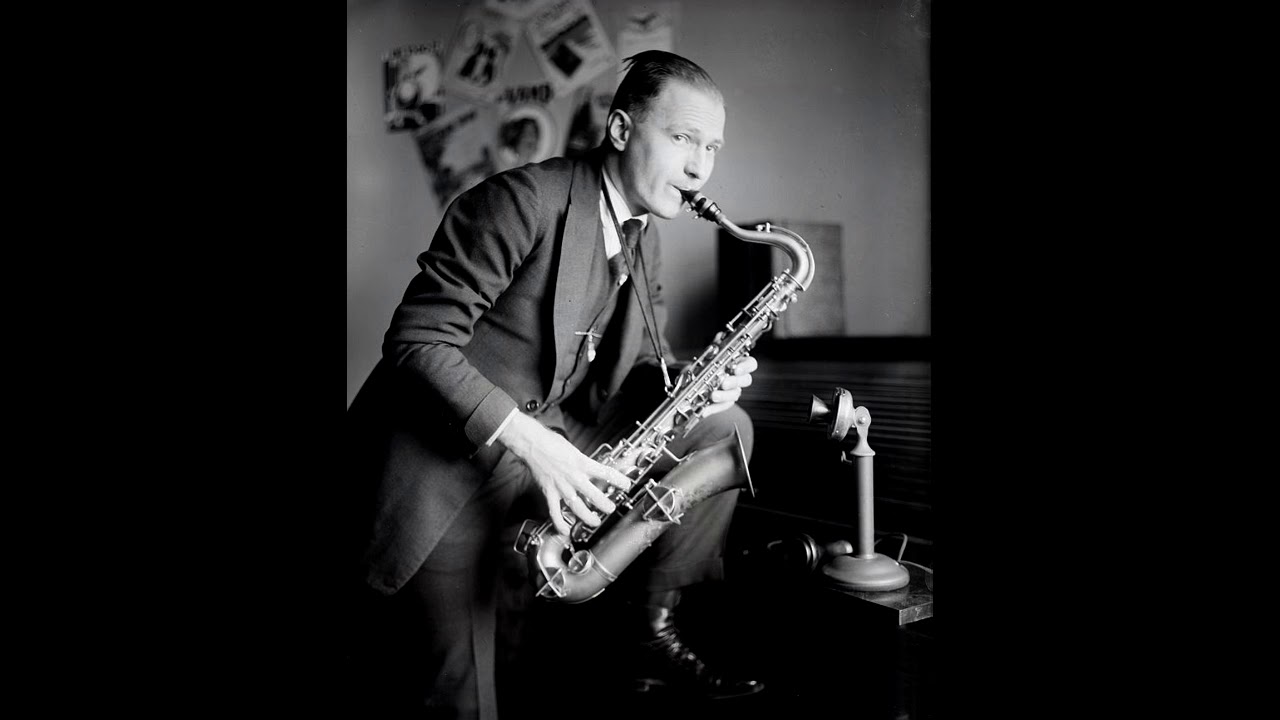 RUDY WIEDOEFT with GEORGE OLSEN: "Sax-O-Phun", rec. 20 Aug 1924.