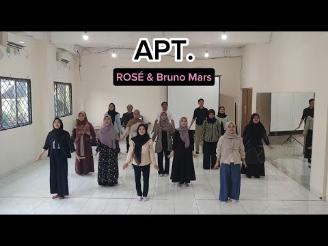 ROSÉ \u0026 Bruno Mars - APT. | TARI KREASI I Mahasiswa ST-PHBK