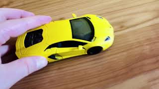 Emir Hazar ile Sarı Yarış Arabalı Hız Yapma Oyunu Oynayalım | Eğlenceli Çocuk Videosu screenshot 5