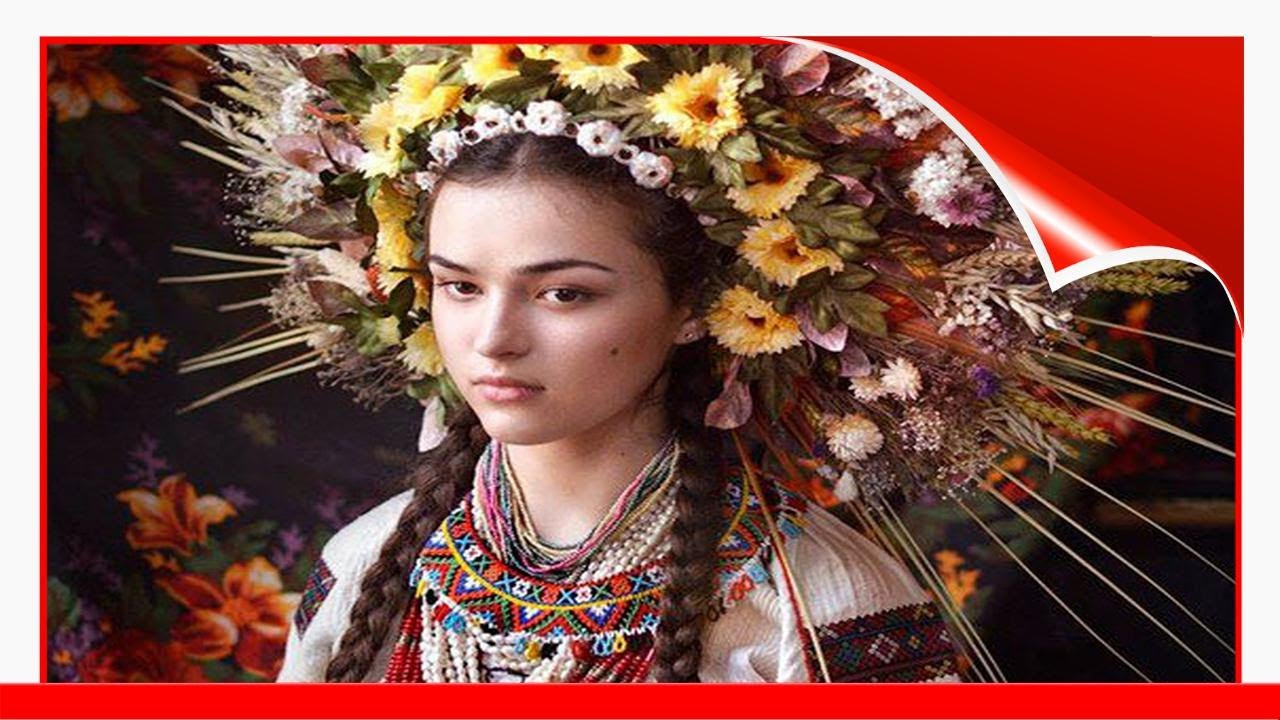 Modern Women Wearing Traditional Ukrainian Crowns Give New Meaning To