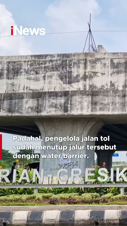 Detik-Detik BMW Terjun dari Tol Gresik yang Belum Tersambung | #shorts