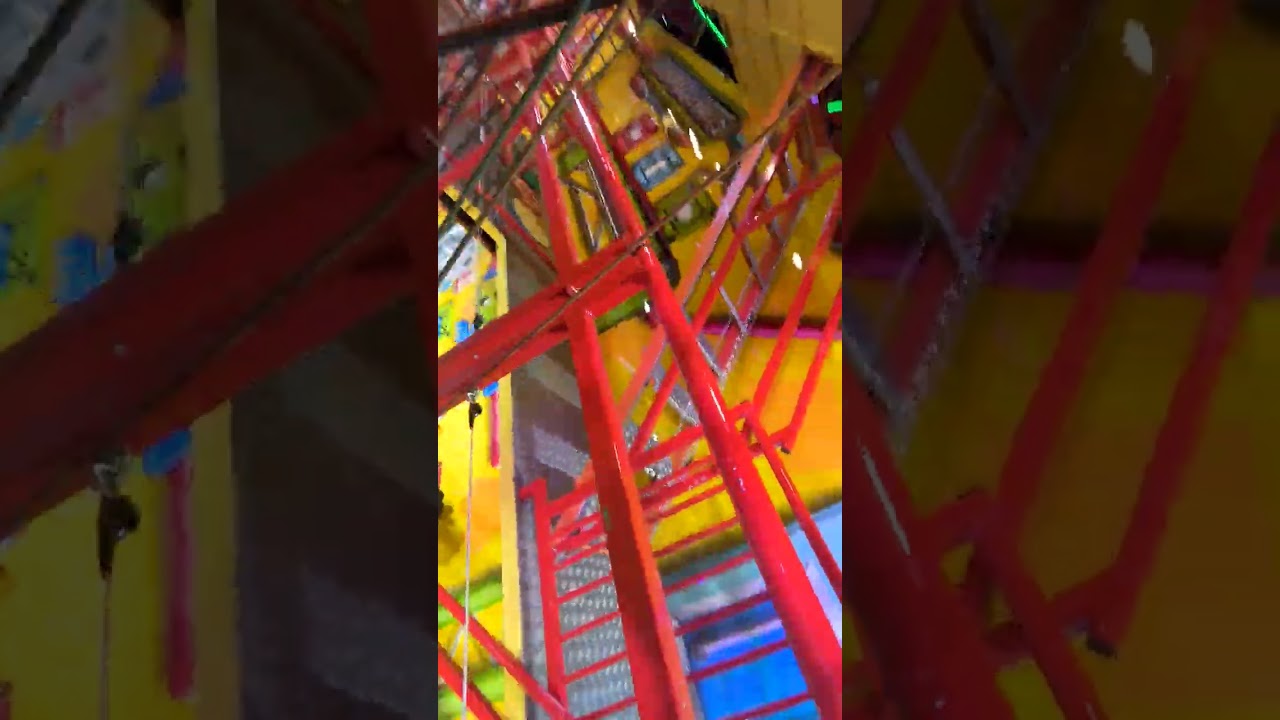 Feria del ram 2026 atracción Happy family recorrido completo, sin tirarme por el tobogán , bajo 🪜