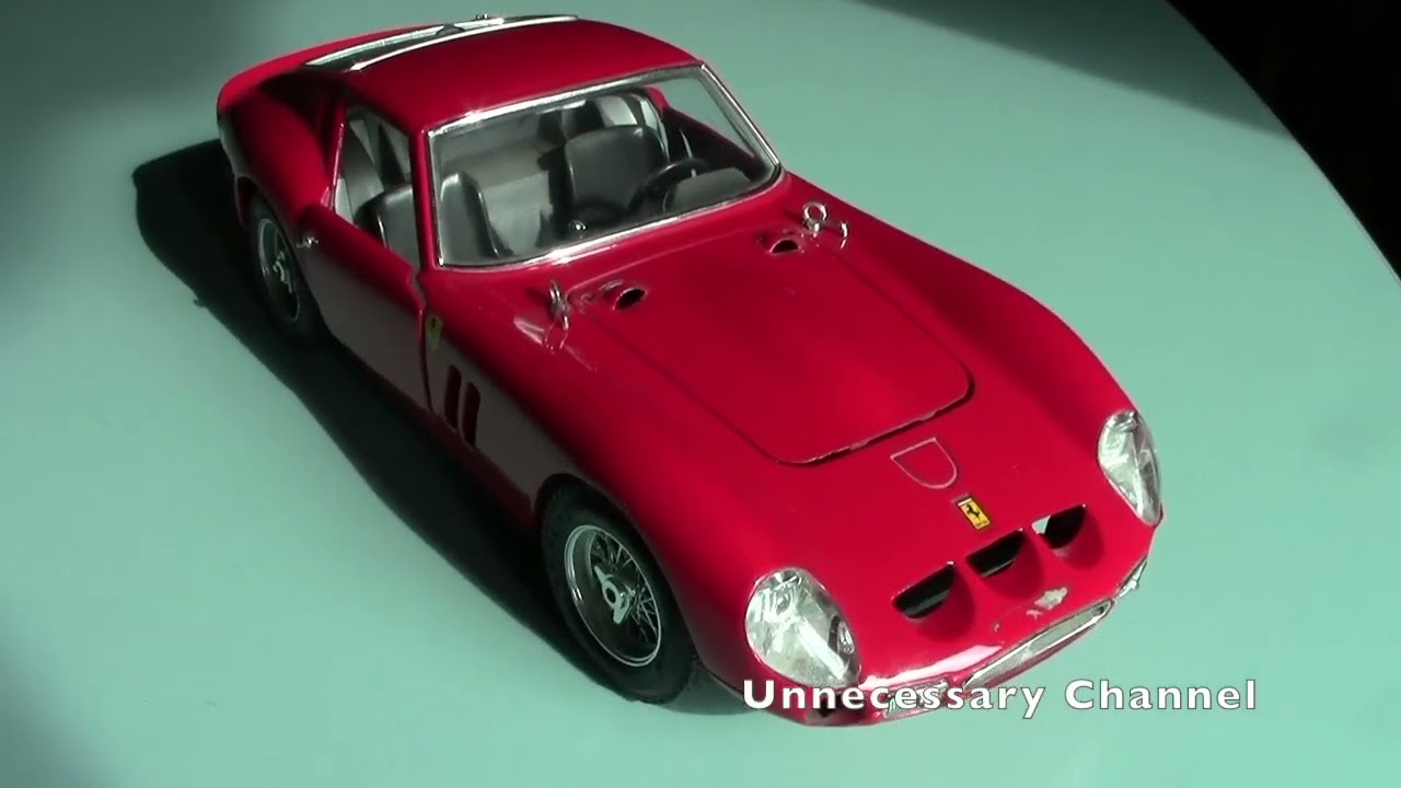 Ferrari 250 GTO BBurago 1:18 - YouTube
