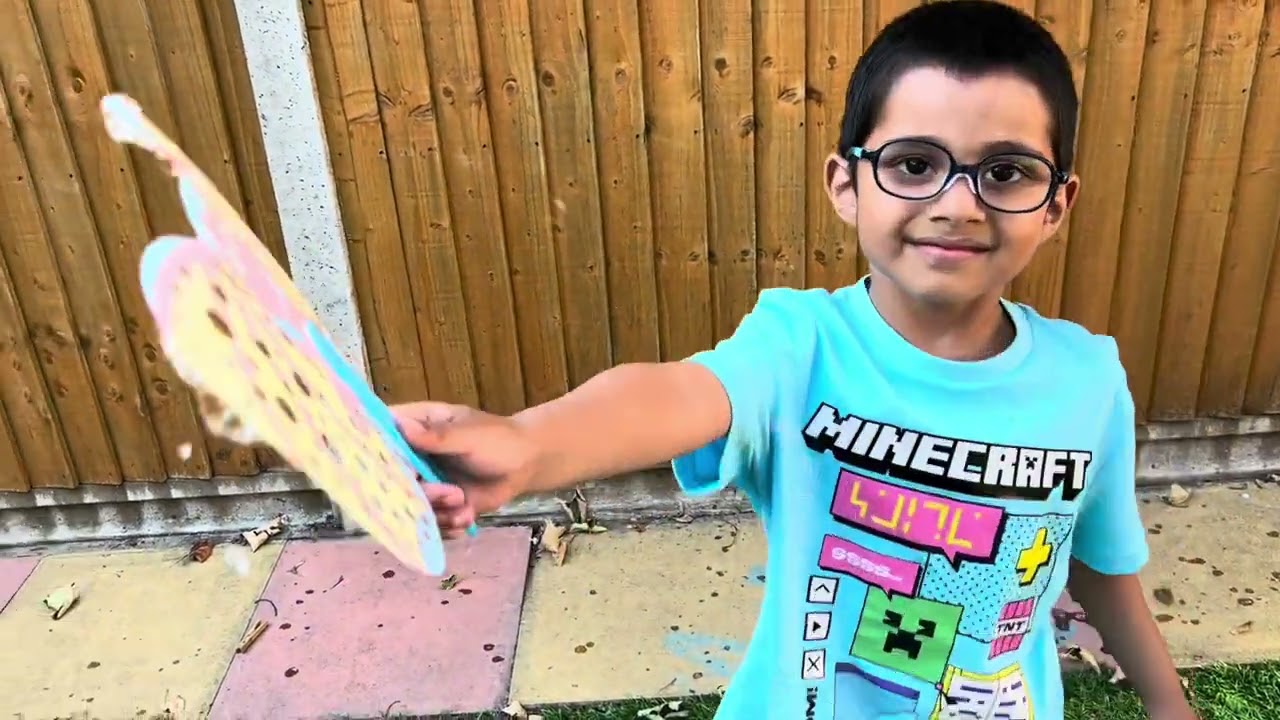 Wing a bubbles wow lots of bubbles 