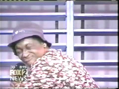 Linda Boston as the legendary Jackie "Moms" Mabley in an Interview with Lee Thomas Fox 2 News