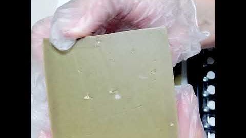 Cutting Pine Tar Soap