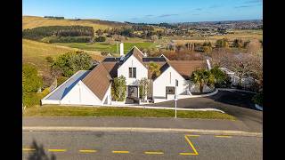 114 Penruddock Rise, Westmorland - Sonia Cameron and Sophie Everson 114 Penruddock Rise, Westmorland - Sonia Cameron and Sophie Everson