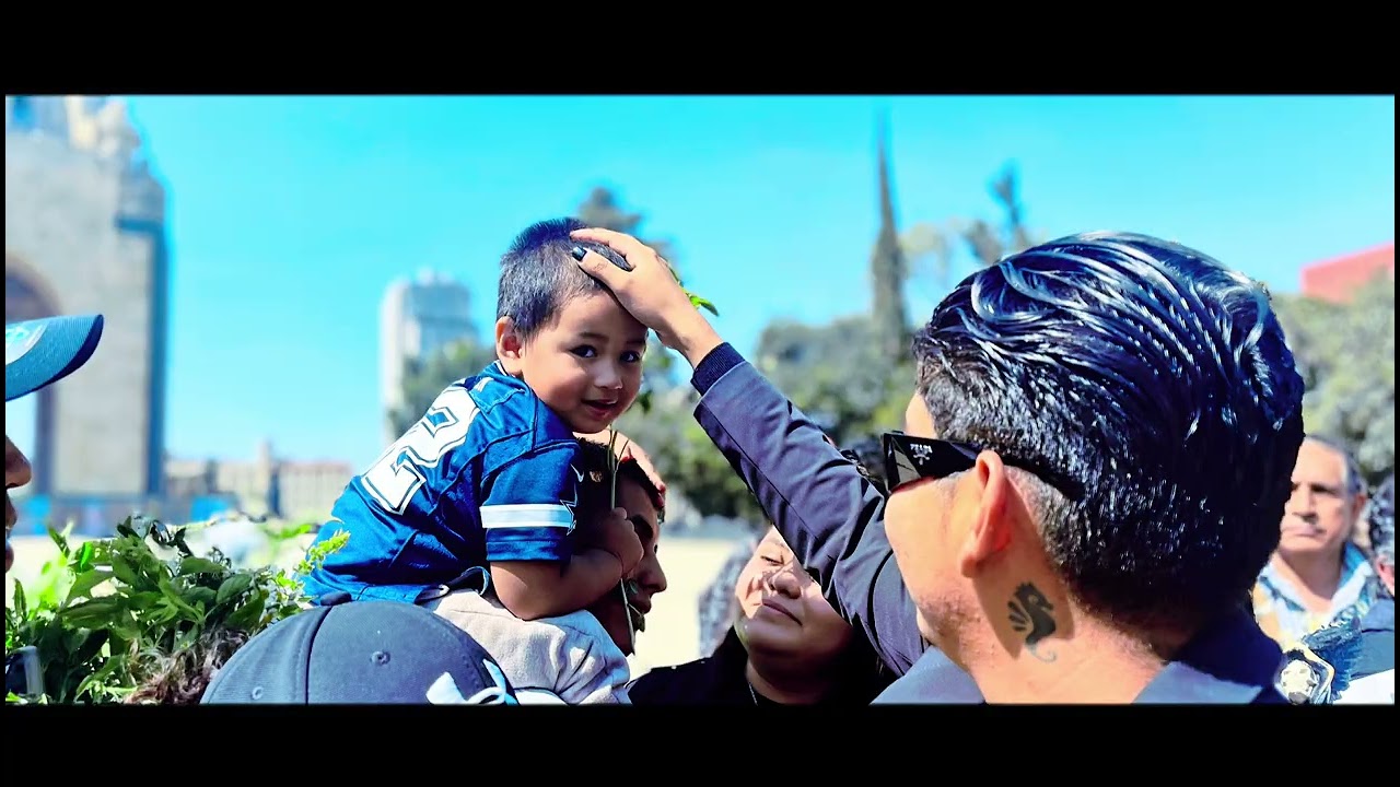 Unicornio negro; BRUJO MAYOR DE CATEMACO (canción) 