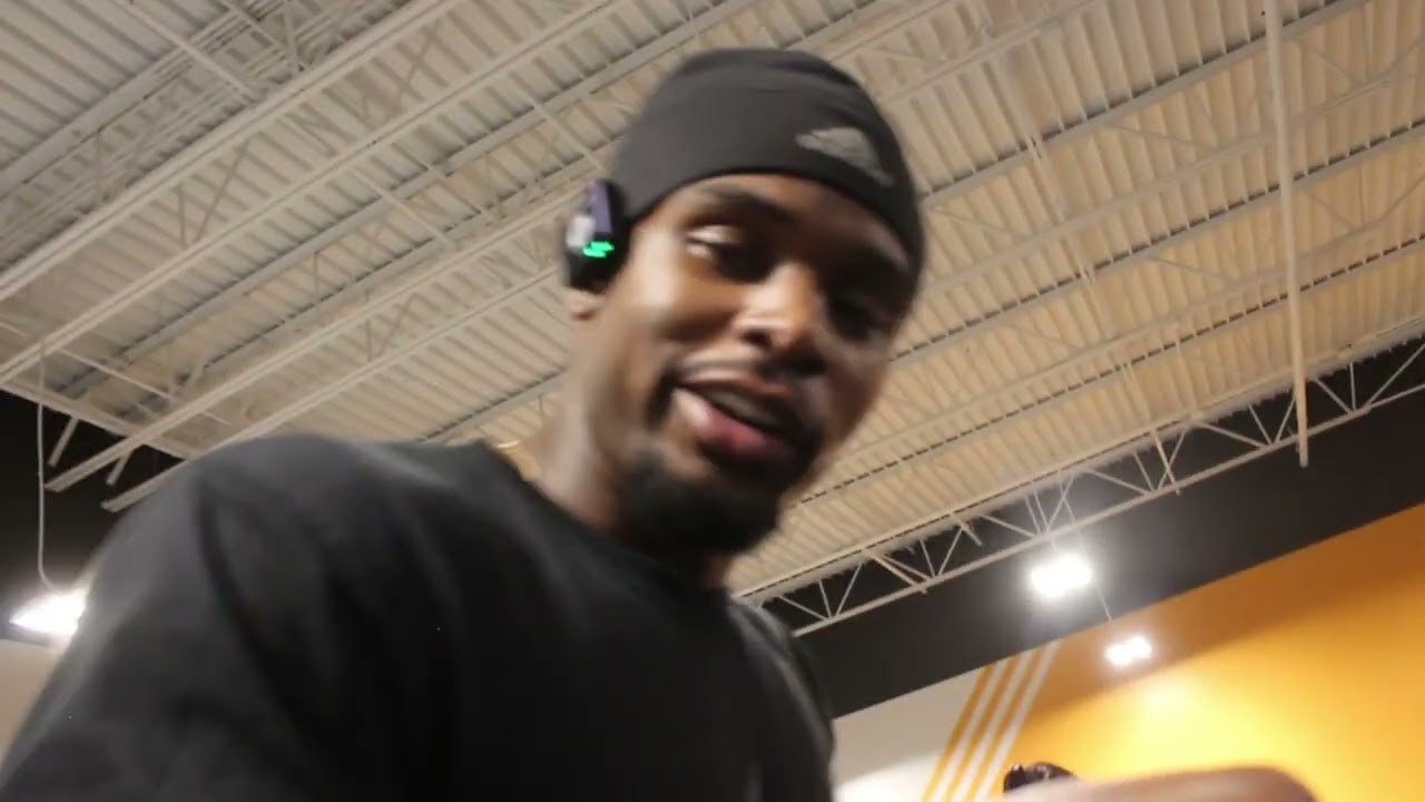 Top1c Vlogs 11, Episode 70 *Bonus* Cardio: The Stair-Master round 1