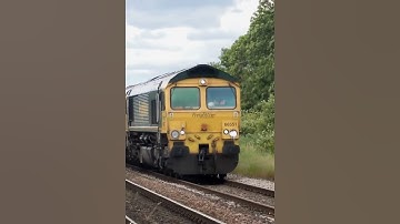 3 Freightliner Class 66