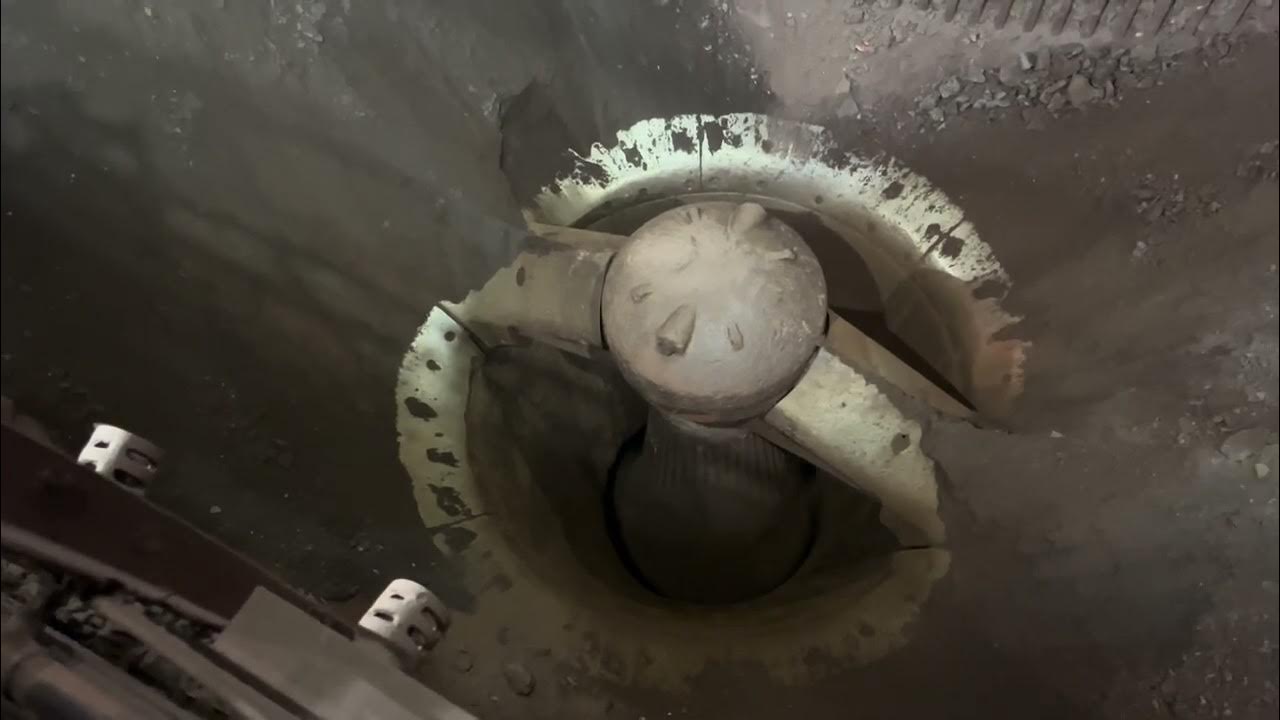 IRON ORE CRUSHING AND SCREENING PROCESS 1600 TPH KOBELCO GYRATORY