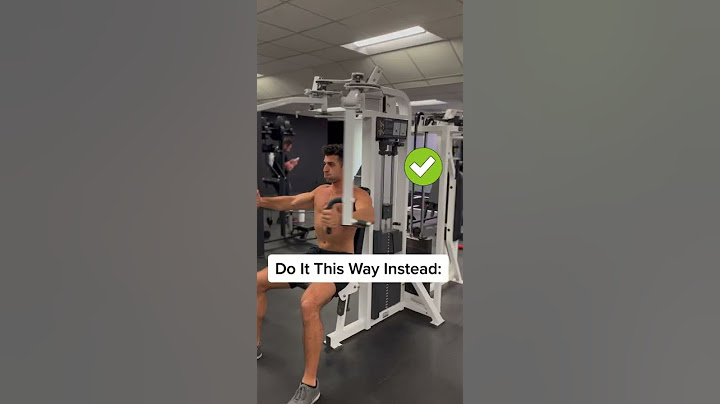 How to: Properly Use The Peck Deck Chest Fly Machine With Good Form  (AVOID THIS MISTAKE)