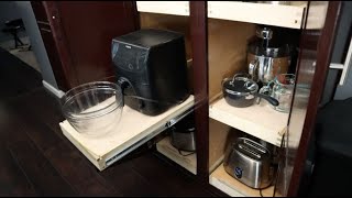 Making Pull-Out Kitchen Shelves