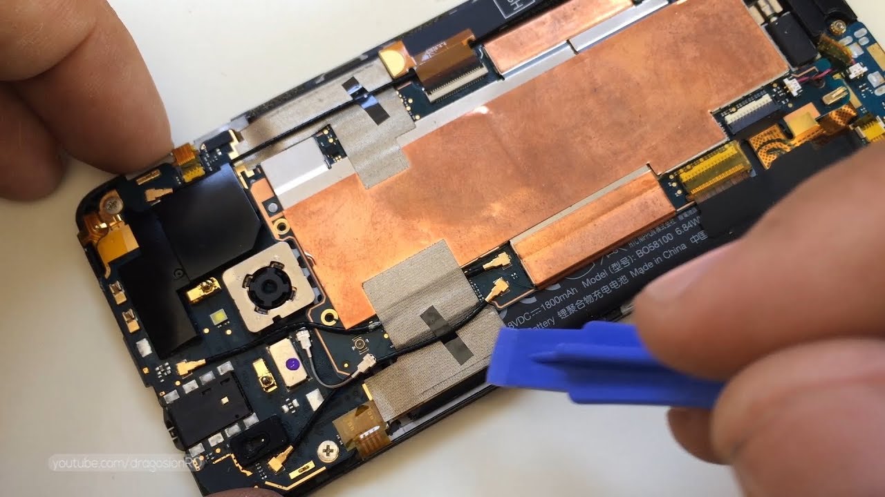 New HTC One MiniM4バッテリーの交換