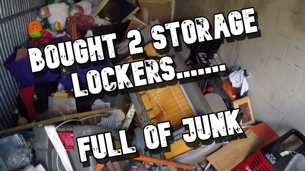 I BOUGHT 2 STORAGE LOCKER....... FULL OF JUNK - YouTube