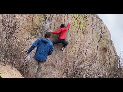 Green Wall Center (V6) -- Bishop, Buttermilks