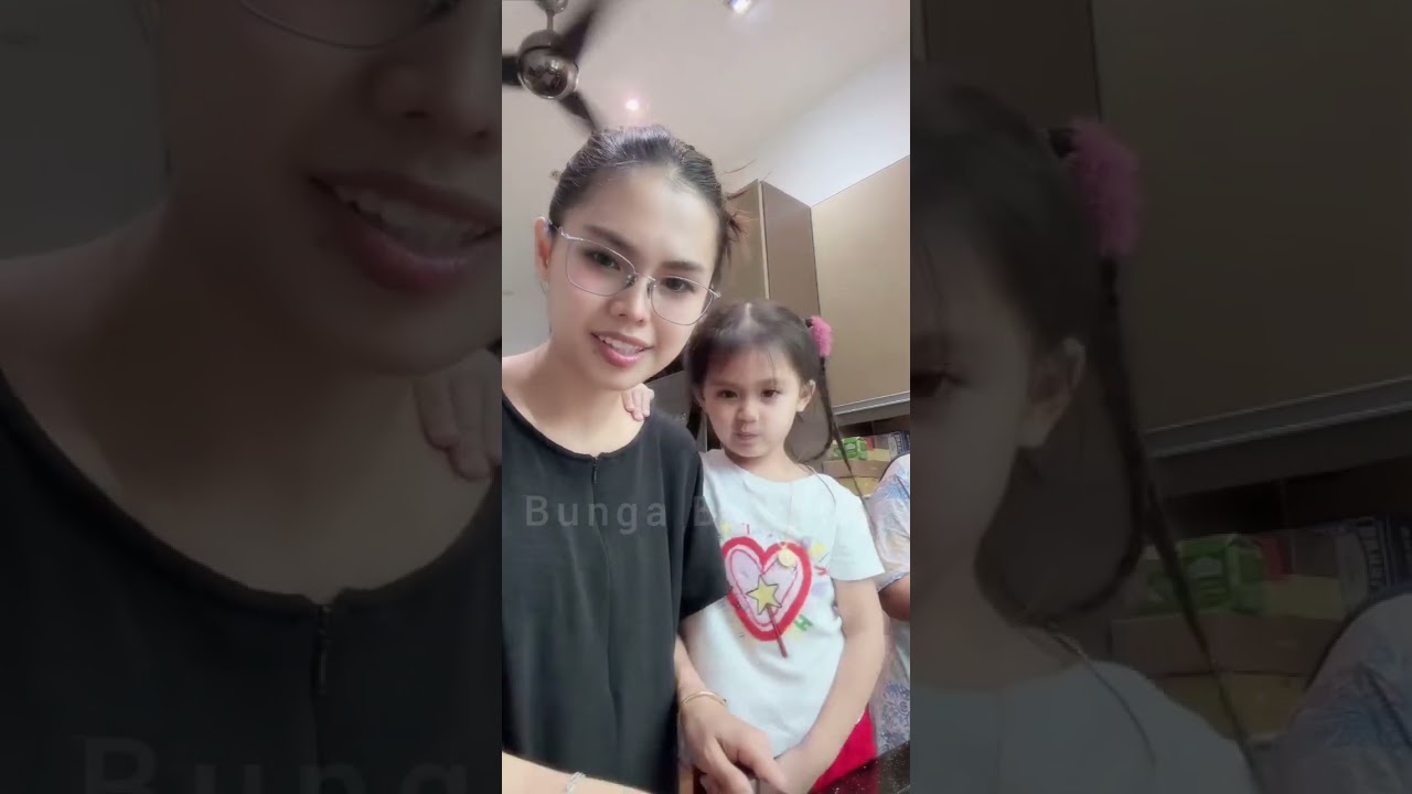 Bella Astillah Masak Untuk Berbuka Puasa